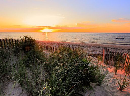 File:Sunset on Cape Cod Bay.jpg - Wikipedia