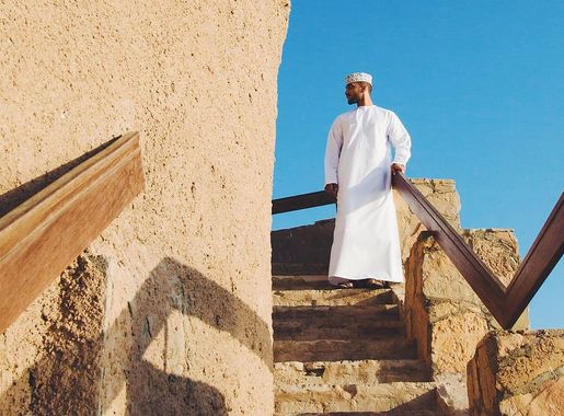 HD wallpaper: oman, muscat, male, middle east, souq, omani, sky, blue, dish  dasha | Wallpaper Flare