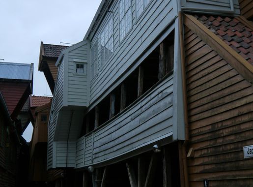 Fil:Bergen Hanseviertel Bryggen 14.JPG – Wikipedia