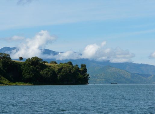 File:Rusinga Island-1.jpg - Wikimedia Commons