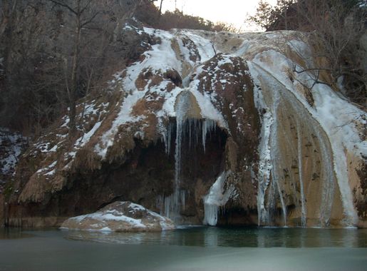 File:Turner Falls, Davis, Oklahoma, Winter.png - Wikimedia Commons