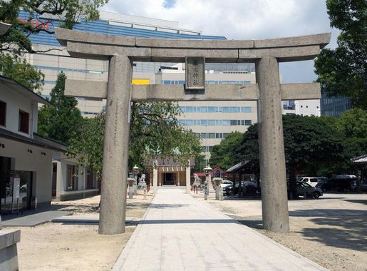 File:Kegojinja01.jpg - Wikimedia Commons