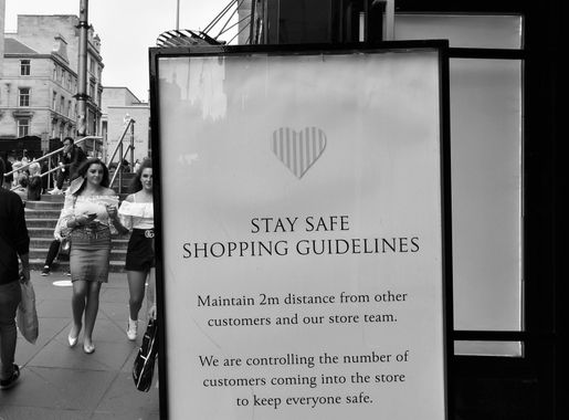 File:Glasgow. Buchanan Street. 'Safe Shopping'.jpg - Wikimedia Commons