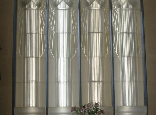 File:Lalique glass altarpiece in the Glass Church Jersey.jpg - Wikimedia  Commons