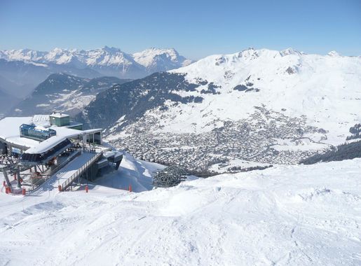 File:View Les Ruinettes to Verbier - panoramio.jpg - Wikimedia Commons