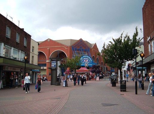 File:Hanley. City center 3.JPG - Wikimedia Commons