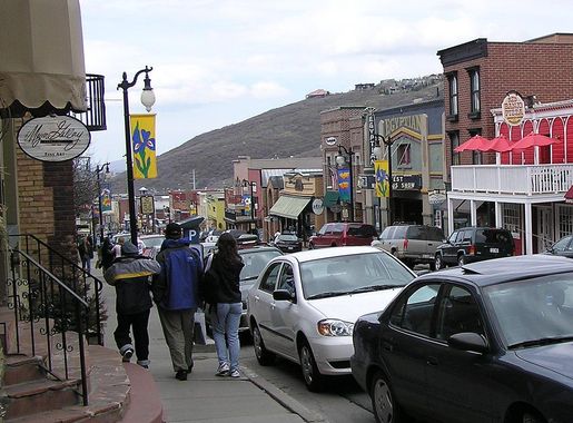 File:ParkCityUTDowntown.JPG - Wikimedia Commons