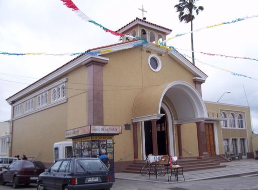 File:Iglesia San Cono - Florida.jpg - Wikimedia Commons