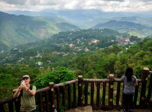 File:Mine's View Park, Baguio, Philippines.jpg - Wikimedia Commons