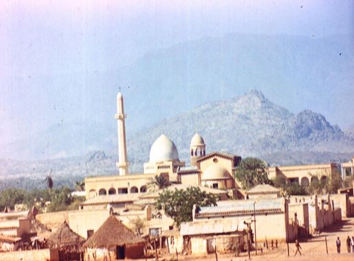 Datei:Agordat Mosque 1982.jpg – Wikipedia