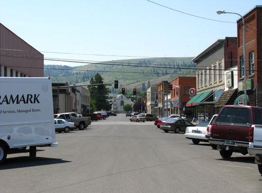 File:Downtown La Grande Oregon.jpg - Wikimedia Commons