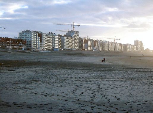 File:Nieuwpoort - Nieuwpoort-Bad 1.jpg - Wikimedia Commons
