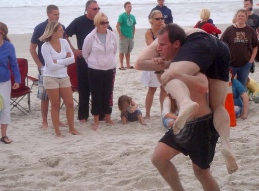 Pararescue Airmen battle on the beach > 920th Rescue Wing > Article Display