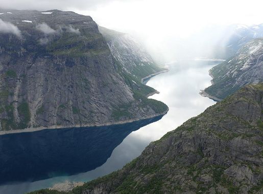 File:Trolltunga, Norway (Unsplash).jpg - Wikimedia Commons