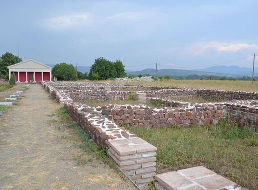 File:Mediana, Niš (Medijana) 2.JPG - Wikimedia Commons