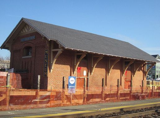 File:B&O Freight House, Gaithersburg, Maryland.jpg - Wikimedia Commons