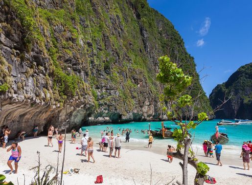 File:Playa Maya, Ko Phi Phi, Tailandia, 2013-08-19, DD 18.JPG - Wikimedia  Commons