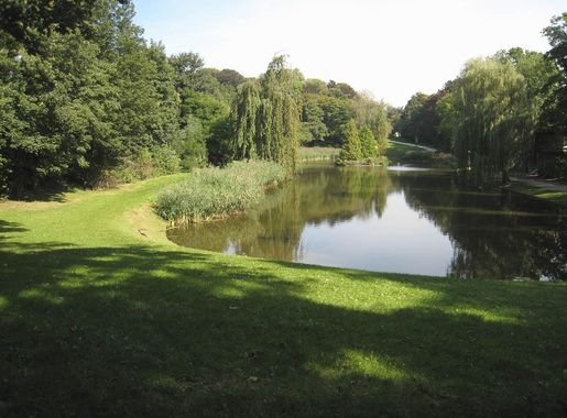 File:3563astridParkLake.jpg - Wikimedia Commons