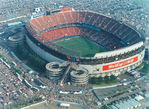 File:Giants Stadium Hosts the 1994 World Cup.jpg - Wikimedia Commons