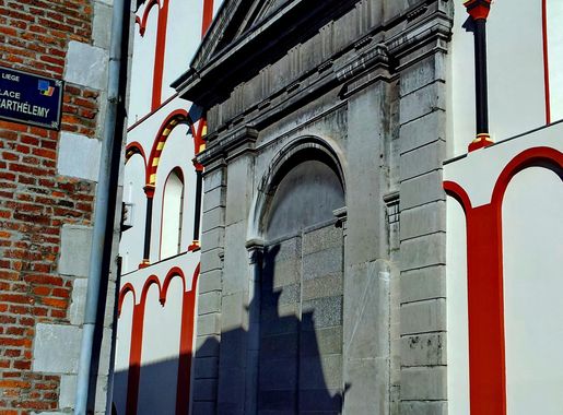 File:Liège, Collégiale St-Barthélemy, portail.jpg - Wikimedia Commons