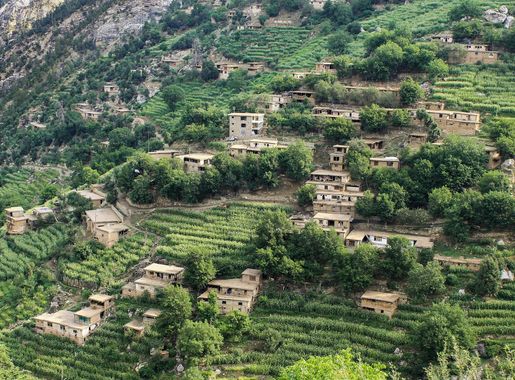 File:Chitraas, Wama, Nuristan, Afghanistan - panoramio.jpg - Wikimedia  Commons