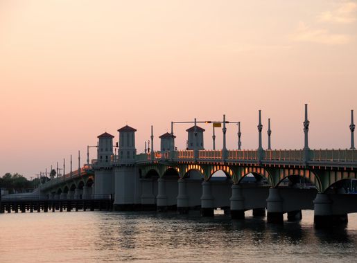 Free Images : sea, coast, water, silhouette, architecture, sky, sun,  sunrise, sunset, skyline, morning, dawn, city, pier, river, monument,  cityscape, downtown, dusk, evening, twilight, reflection, scenic, landmark,  historic, tourism, waterway ...