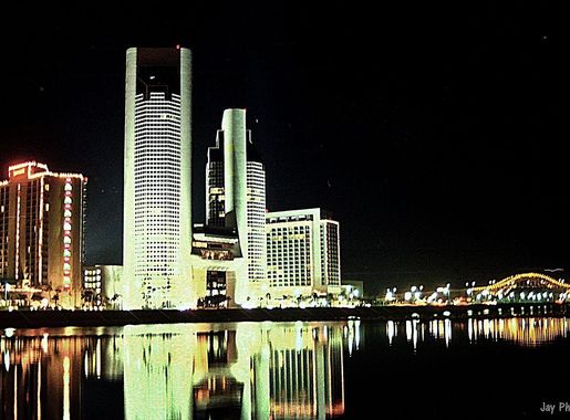 File:Bayfront Corpus Christi Texas at Night.jpg - Wikimedia Commons