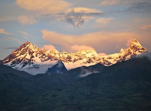 Archivo:Volcán El Altar - Riobamba Ecuador.jpg - Wikipedia, la enciclopedia  libre