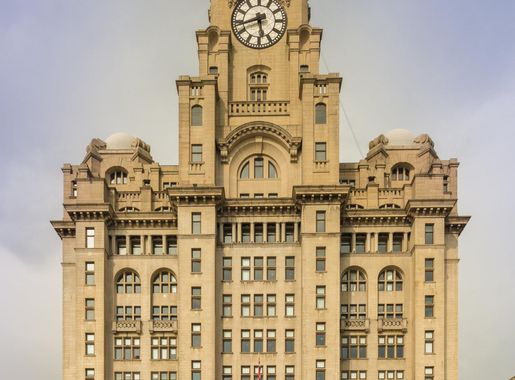 File:Royal Liver Building (219398043).jpeg - Wikimedia Commons