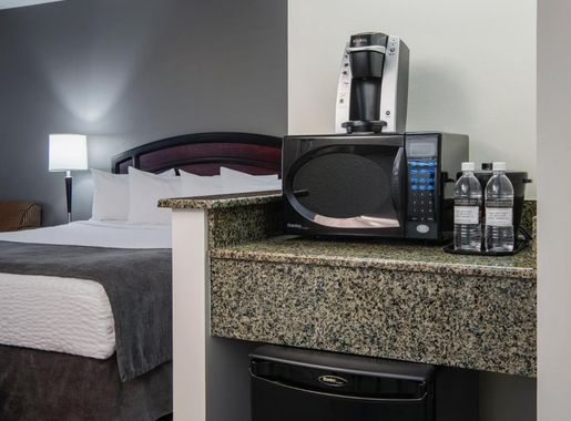 Viscount Gort Hotel, Banquet & Conference Centre Winnipeg for Family  Vacation With a 8.2 Expert Points in 2025 | familyvacationtrips.com