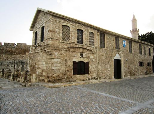 File:Cyprus - Larnacacastle 1.JPG - Wikimedia Commons