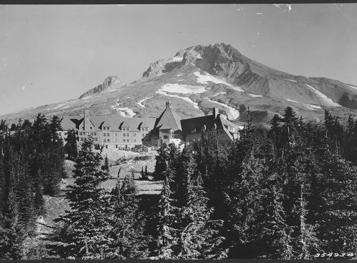 File:Timberline Lodge, built by WPA, Mount Hood National Forest, Oregon . -  NARA - 299094.jpg - Wikimedia Commons