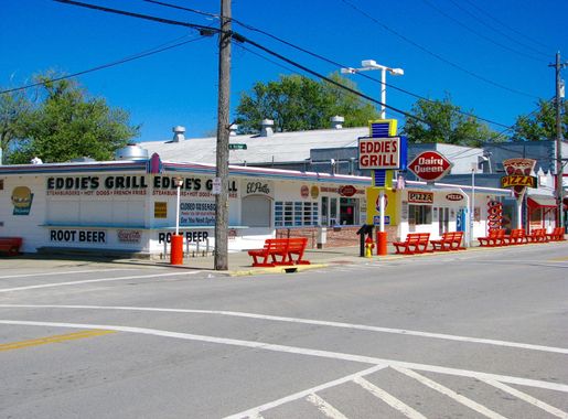 File:Eddie's Grill - panoramio.jpg - Wikimedia Commons