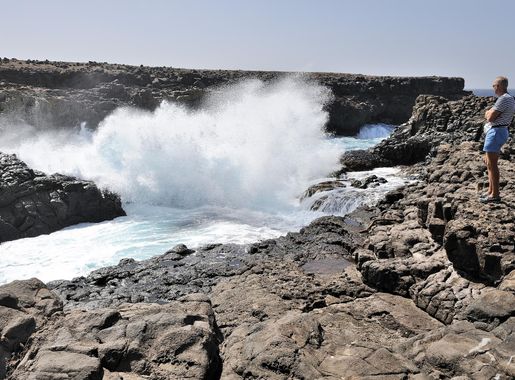 File:Cape Verde Sal Buracona 2011.jpg - Wikimedia Commons