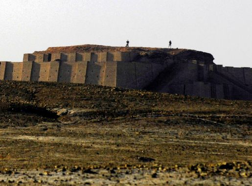 File:Great Ziggurat of Ur.JPG - Wikimedia Commons