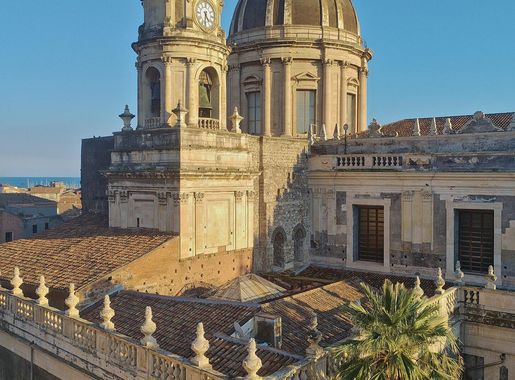 File:Catania Cathedral from the Abbey of St Agatha1.jpg - Wikimedia Commons