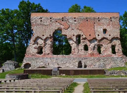 File:Viljandi Landmarks 35.jpg - Wikimedia Commons