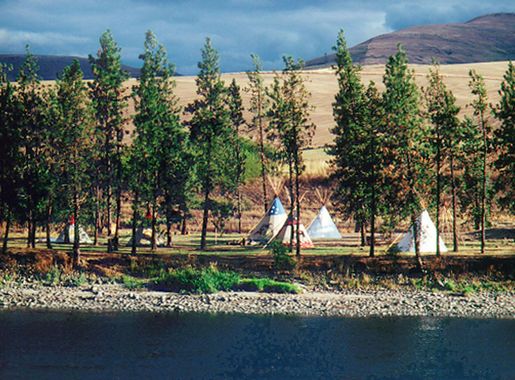 File:Northwest Passage Scenic Byway - Tipis near Nez Perce National  Historical Park in Spalding - NARA - 7720733.jpg - Wikimedia Commons