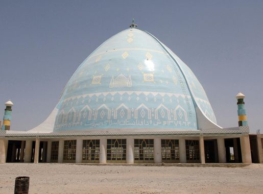 Stampa:KandaharUniversity-Mosque-2005.JPEG - Wikipedija