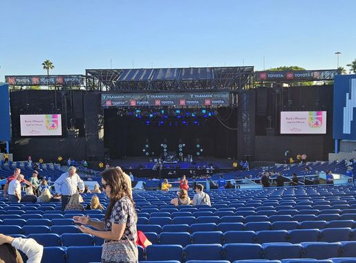 File:Pacific Amphitheatre.jpg - Wikimedia Commons