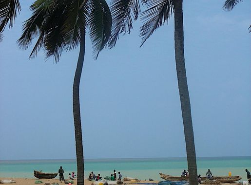 File:Aného Beach, DSC01112 - by Fanfan.JPG - Wikimedia Commons