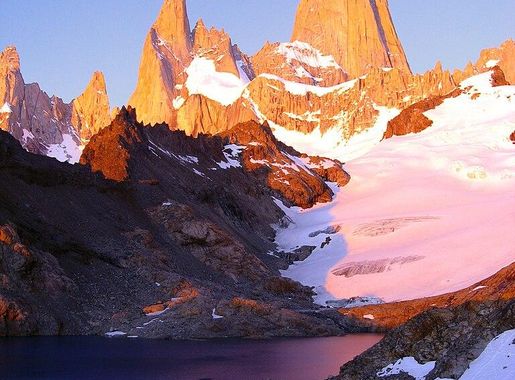 File:Cerro Fitzroy - Sunrise2.jpg - Wikimedia Commons
