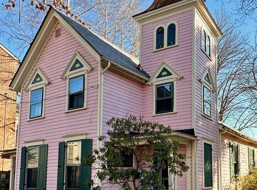 File:39 York Street, Kalmia Club, Lambertville, NJ.jpg - Wikipedia