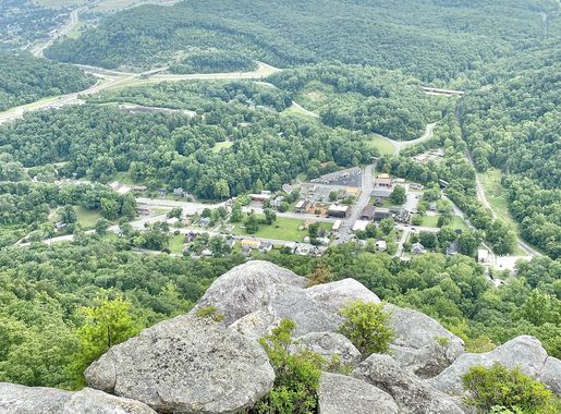 File:Cumberland Gap, Tennessee from Pinnacle Overlook, Cumberland Gap, VA -  53043121780.jpg - Wikimedia Commons