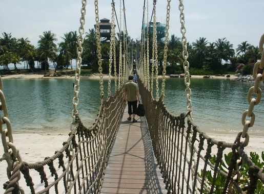 File:Suspension bridge at Palawan Beach, Sentosa, Singapore - 20050926.jpg  - Wikipedia