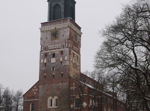 File:Turun tuomiokirkko talvella.JPG - Wikimedia Commons