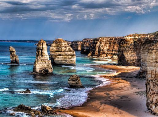 File:12 Apostles (59503498).jpeg - Wikimedia Commons