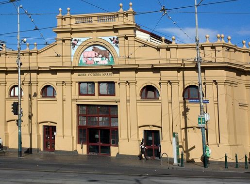 File:Queen Victoria Market Meat, Poultry & Seafood Hall, Elizabeth Street,  Melbourne Australia (4602162306).jpg - Wikimedia Commons