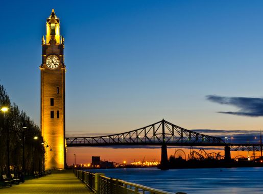 File:The Montréal Clock Tower at sunrise.jpg - Wikimedia Commons