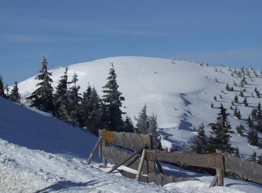 File:Zvolen (Veľká Fatra).jpg - Wikimedia Commons